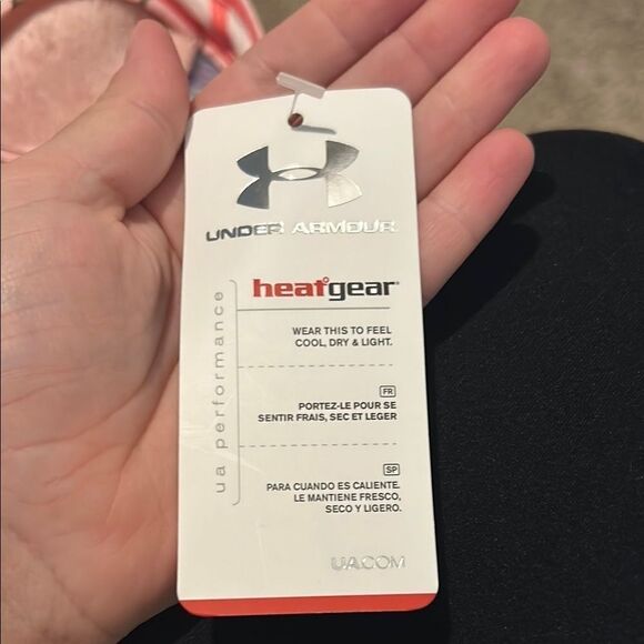 NWT Under Armour medium Pink Camo Tank Top  E - Picture 8 of 10